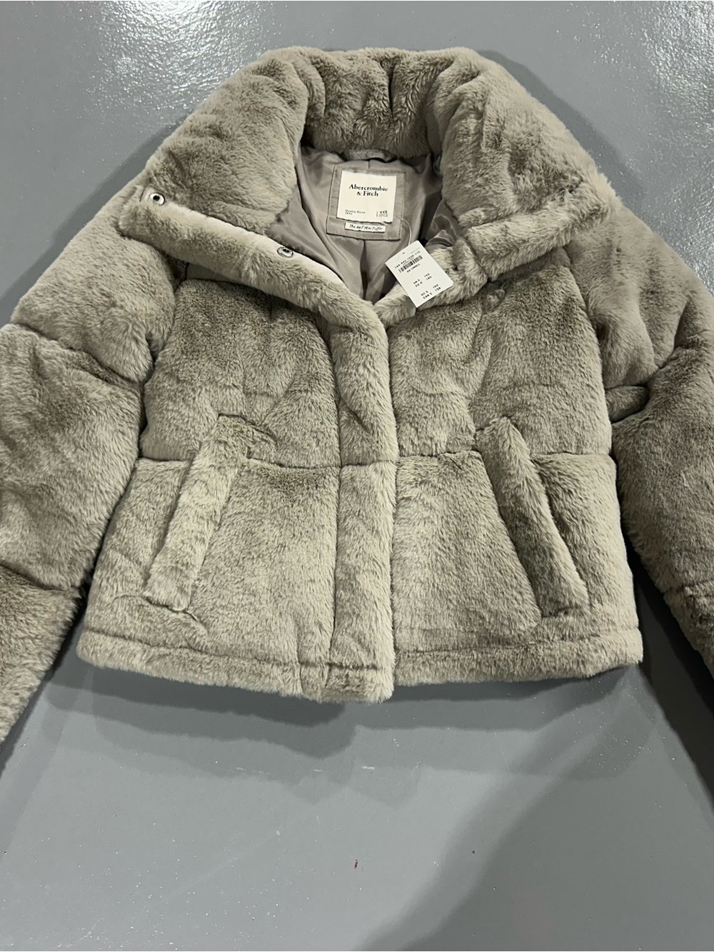 Abercrombie & Fitch Kids Plush Puffer Jacket - Light Gray